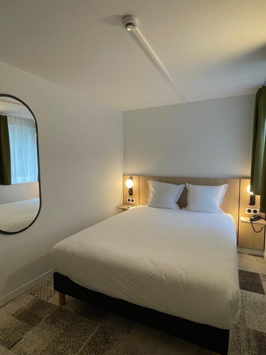 aa9d6adf-7279-48c5-8e32-0ce64ab16bd1